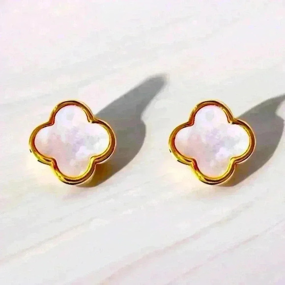 Mother of Pearl 14K GP Quatrefoil Stud Earrings - Picture 1 of 2